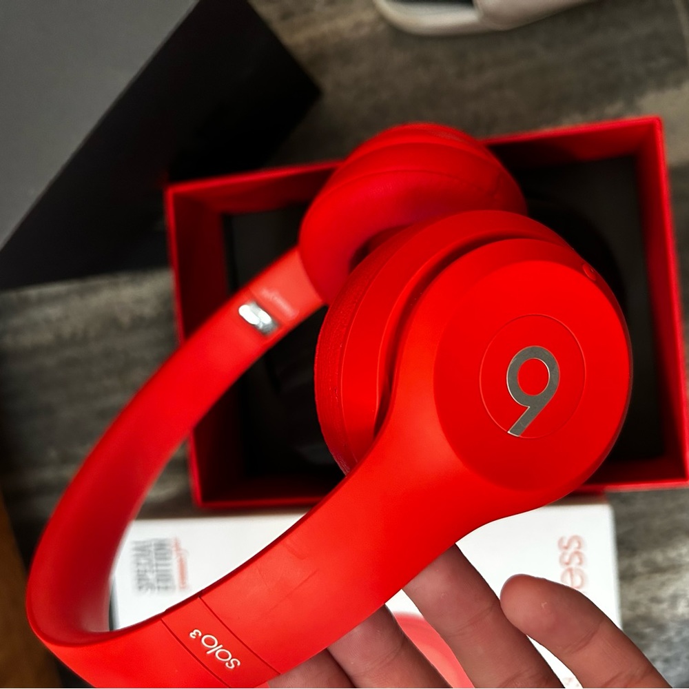 Beats Solo 3 wireless